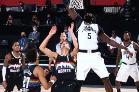 开云-Faker连续三场比赛得分超过回归赛场，快船挑战极限！的简单介绍